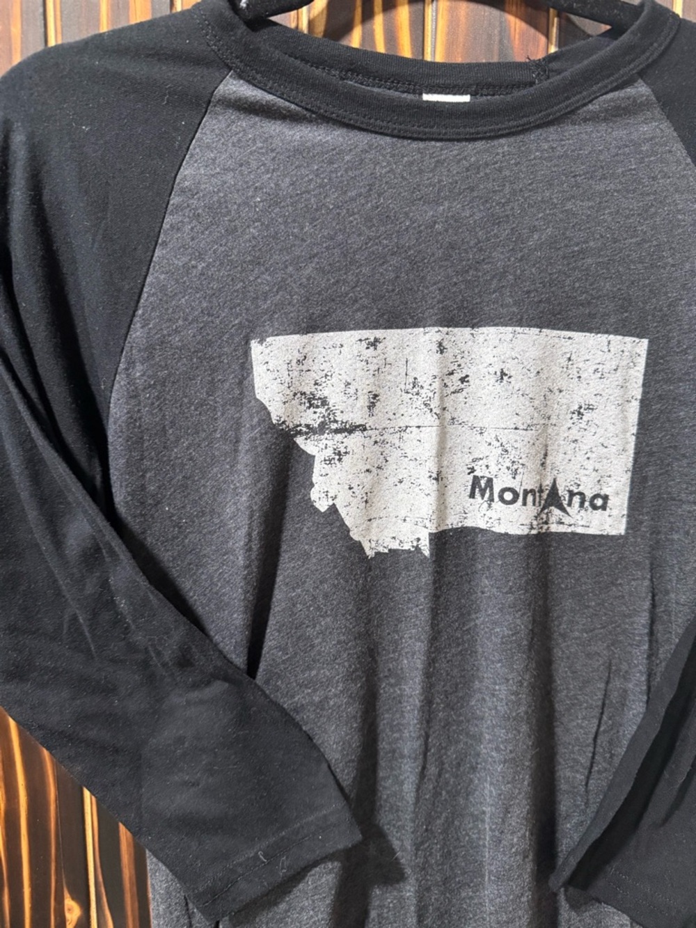 Montana Graphic Raglan 3/4 Sleeve Tee - Black/Charcoal